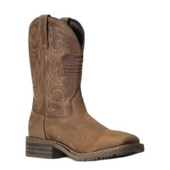 Kowbojskie botki westernowe Ariat Hybrid Patriot. Brązowe buty zimowe męskie Ariat, z materiału, bez zapięcia. Za 901.50 zł.
