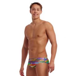 Kąpielówki męskie slipy na basen treningowe Funky Trunks Static Stack. Zielone kąpielówki męskie FUNKY TRUNKS, m, bez wzorów, z elastanu, na fitness i siłownię. Za 130.00 zł.