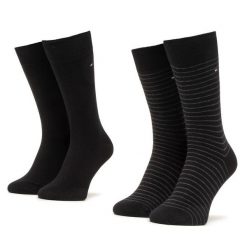 Skarpety długie Tommy Hilfiger. Czarne skarpetki męskie Tommy Hilfiger, bez wzorów. Za 49.99 zł.