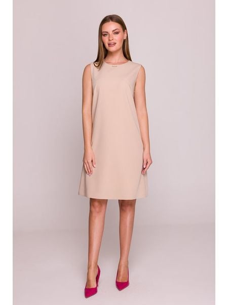Stylove Sukienka w kolorze beżowym rozmiar: XXL. Brązowe sukienki damskie Stylove, na co dzień, xxl, bez wzorów, bez kołnierzyka, bez ramiączek, mini, proste. Za 237.17 zł.
