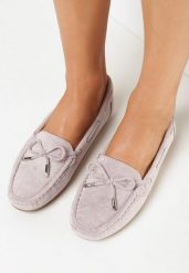 Jasnofioletowe Mokasyny na Płaskiej Podeszwie z Kokardką Ariteia. Fioletowe mokasyny damskie Born2be, z jeansu. Za 69.99 zł.