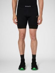 Workhard Shorts. Czarne szorty męskie UYN, m, na fitness i siłownię. Za 231.30 zł.