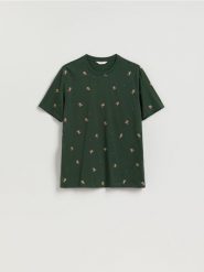 T-shirt regular ze świątecznym motywem - ciemnozielony. Zielone t-shirty męskie Reserved, l, bez wzorów, z bawełny, bez kołnierzyka. Za 49.99 zł.