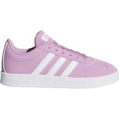 Buty dla dziewczynki adidas VL Court 2.0 K różowe DB1517 36. Czerwone buty sportowe dziewczęce Adidas, bez wzorów, bez zapięcia. Za 216.85 zł.