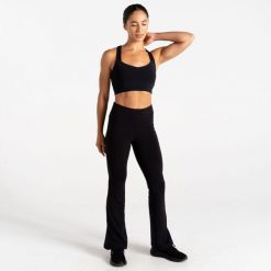 Damskie spodnie Refresh. Czarne spodnie dresowe damskie Dare 2b, l, na fitness i siłownię. W wyprzedaży za 229.99 zł.