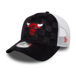 Czapka z daszkiem New Era 9FORTY Chicago Bulls Check Trucker 60595264. Czarne czapki męskie New Era, na jesień, bez wzorów. W wyprzedaży za 136.85 zł.