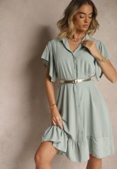 Jasnozielona Koszulowa Sukienka Ozdobiona Falbankami i Guzikami Tenelora. Zielone sukienki damskie Renee, na co dzień, bez wzorów, eleganckie, bez kołnierzyka, bez ramiączek, midi, koszulowe. W wyprzedaży za 59.49 zł.