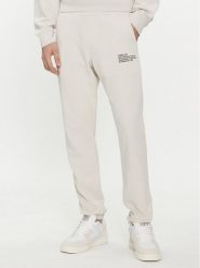 Replay Spodnie dresowe M9993.000.23650P Beżowy Regular Fit. Brązowe spodnie dresowe męskie Replay, bez wzorów, z bawełny. Za 569.99 zł.