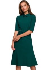 Elegancka sukienka koszulowa z kołnierzykiem i paskiem w talii zielona. Zielone sukienki damskie Stylove, do pracy, l, bez wzorów, biznesowe, bez kołnierzyka, bez ramiączek, koszulowe. Za 329.00 zł.