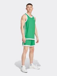 Adidas Szorty sportowe w kolorze zielonym rozmiar: M. Zielone szorty męskie Adidas, bez wzorów, z materiału, sportowe. Za 122.96 zł.