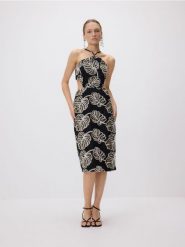 Sukienka midi z haftem - czarny. Czarne sukienki damskie Reserved, l, bez wzorów, z lyocellu, bez kołnierzyka, bez ramiączek, midi, dopasowane. Za 199.99 zł.