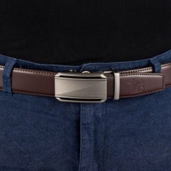 Pasek męski skórzany klamra automatyczna ciemno brązowy Beltimore A51 : Kolory - brązowy, beżowy, Rozmiar pasków - r.125-140 cm. Brązowe paski męskie bez wzorów, ze skóry, wizytowe. Za 64.99 zł.