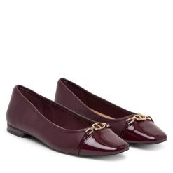 Baleriny Aldo. Czerwone baleriny damskie Aldo, bez wzorów, bez obcasa. Za 259.99 zł.