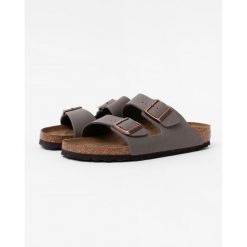 Klapki Birkenstock Arizona Szare Dorosłych. Szare klapki damskie Birkenstock, z nubiku. Za 402.95 zł.