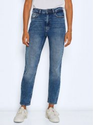 Noisy May Jeansy Moni 27022745 Niebieski Straight Fit. Niebieskie jeansy damskie Noisy may. Za 109.99 zł.
