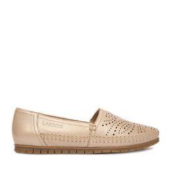 Półbuty Lasocki. Brązowe półbuty damskie Lasocki, bez wzorów, bez obcasa, na płaskiej podeszwie. Za 179.99 zł.