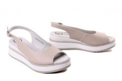 Filippo DS6153/26 BE Beżowy, sandały damskie. Brązowe sandały damskie Filippo, bez wzorów, ze skóry, bez obcasa, na koturnie. Za 174.90 zł.