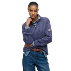 Damski pół-zamek sweter z warkoczowym splotem Superdry. Niebieskie swetry klasyczne damskie Superdry., na zimę, ze splotem, bez kołnierzyka. Za 336.00 zł.