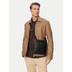 Saszetka Just Cavalli. Czarne saszetki męskie Just Cavalli. Za 589.99 zł.