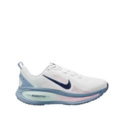 Buty do biegania Nike Vomero 18 Białe. Białe obuwie do biegania damskie Nike. Za 778.60 zł.