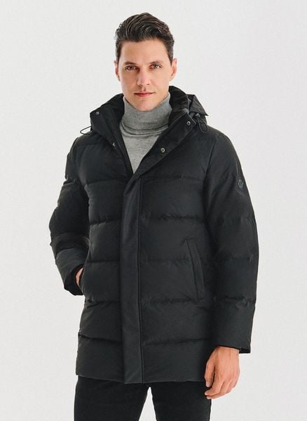 PAKO LORENTE – Czarna puchowa kurtka męska. Czarne kurtki męskie Pako Lorente, na zimę, m, bez wzorów, z poliesteru. Za 499.99 zł.