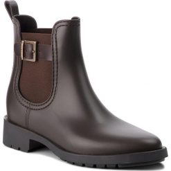 Kalosze MARC O'POLO - 808 15067701 800 Dark Brown 790. Brązowe kalosze damskie Marc O´Polo, z aplikacjami, z materiału. W wyprzedaży za 269.00 zł.