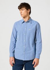 WRANGLER MĘSKA KOSZULA 1 PKT SHIRT BLUE 112357222 W5X2016849. Niebieskie koszule męskie Wrangler, m, bez wzorów, bez kołnierzyka, bez ramiączek. Za 179.99 zł.