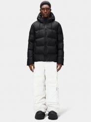 Rains Kurtka zimowa 15120 Czarny Regular Fit. Czarne kurtki damskie Rains, na zimę, m, bez wzorów, z syntetyku, bez kaptura. Za 1,419.00 zł.