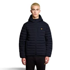 Lekka i elastyczna kurtka puchowa Lyle & Scott. Niebieskie kurtki męskie LYLE AND SCOTT, l, bez wzorów, z puchu. Za 667.40 zł.