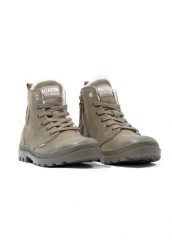 Buty sportowe Sneakersy damskie, Pampa Hi Zip WL. Zielone buty sportowe na co dzień damskie Palladium, bez wzorów, z materiału, trekkingowe. Za 519.99 zł.