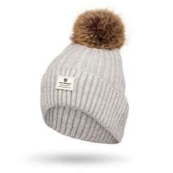 Czapka szara Peterson PTN HAT-07. Szare czapki zimowe damskie Peterson, z materiału. Za 41.99 zł.