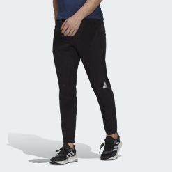 Spodnie D4T Training. Czarne spodnie sportowe męskie Adidas, z dzianiny. Za 247.99 zł.
