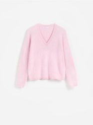 Wełniany sweter - pastelowy róż. Czerwone swetry klasyczne damskie Reserved, l, z wełny, bez kołnierzyka. Za 259.99 zł.