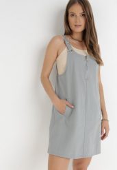 Szara Sukienka Thyrly. Szare sukienki damskie Born2be, m, bez wzorów, z bawełny, sportowe, bez kołnierzyka, bez ramiączek, mini, sportowe. W wyprzedaży za 51.99 zł.