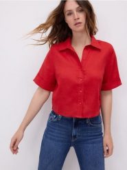 Lniana koszula - czerwony. Czerwone koszule damskie Reserved, l, bez wzorów, bez kołnierzyka, bez ramiączek. Za 129.99 zł.
