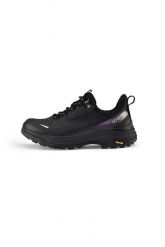 Buty trekkingowe niskie męskie Hiking GTX TFAAAN91268. Czarne buty trekkingowe męskie TOREAD, z gore-texu, przed kostkę, bez zapięcia, trekkingowe, gore-tex. Za 699.99 zł.