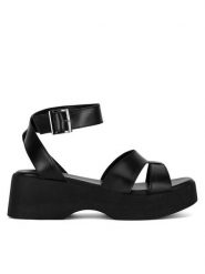 Lasocki Sandały WI23-NAGINA-05 Czarny. Czarne sandały damskie Lasocki, bez wzorów, ze skóry, bez obcasa, na koturnie. Za 159.99 zł.