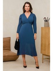 Curvy Lady Sukienka w kolorze niebieskim rozmiar: 48/50. Niebieskie sukienki damskie Curvy Lady, bez wzorów, klasyczne, bez kołnierzyka, bez ramiączek, maxi. Za 153.34 zł.