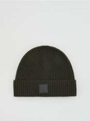 Czapka beanie z naszywką - jasny zielony. Zielone czapki męskie Reserved, z aplikacjami. Za 59.99 zł.