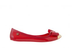 Baleriny T&G Fashion 11-102 Red, Czerowny, Guma - 39-40. Czerwone baleriny damskie TG, bez wzorów, z gumy, bez obcasa. W wyprzedaży za 26.10 zł.