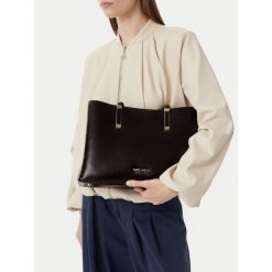 Torebka Nine West. Brązowe torebki klasyczne damskie Nine West, bez wzorów, bez dodatków. Za 329.99 zł.