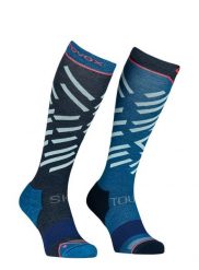 Skarpety skiturowe damskie Ortovox Ski Tour Long Socks. Zielone skarpetki damskie ORTOVOX, bez wzorów, z elastanu. Za 186.99 zł.