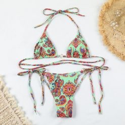 Bikini ze sznureczkami szybkoschnące na plażę i basen Gema. Bikini damskie Intica, bez wzorów. Za 149.00 zł.