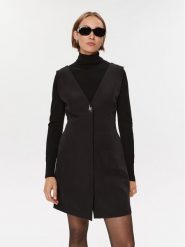 Bruuns Bazaar Sukienka codzienna Rubysus Madita BBW3503 Czarny Slim Fit. Czarne sukienki damskie Bruuns Bazaar, na co dzień, bez wzorów, z syntetyku, bez kołnierzyka, bez ramiączek, proste. Za 379.99 zł.
