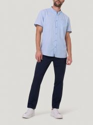 Pioneer Koszula w kolorze jasnoniebieskim rozmiar: XXL. Niebieskie koszule męskie Pioneer, xxl, bez wzorów, bez kołnierzyka, bez ramiączek. Za 94.95 zł.