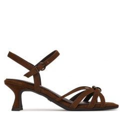 Sandały Tamaris. Brązowe sandały damskie Tamaris, bez wzorów, bez obcasa, na słupku. Za 329.99 zł.