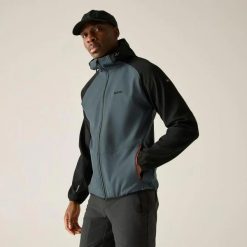 Windbreaker Regatta Arec III Softshell. Szare kurtki softshell damskie Regatta, m, bez wzorów, z elastanu, z kapturem. Za 217.00 zł.