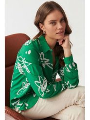 TATUUM Bluzka w kolorze zielono-białym rozmiar: 36. Zielone bluzki damskie Tatuum, bez wzorów, z wiskozy, bez kołnierzyka, bez ramiączek. Za 78.66 zł.