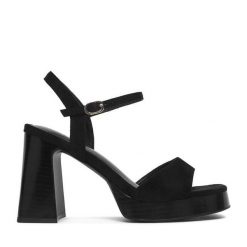 Sandały JENNY. Czarne sandały damskie Jenny, bez wzorów, bez obcasa, na słupku. Za 149.99 zł.