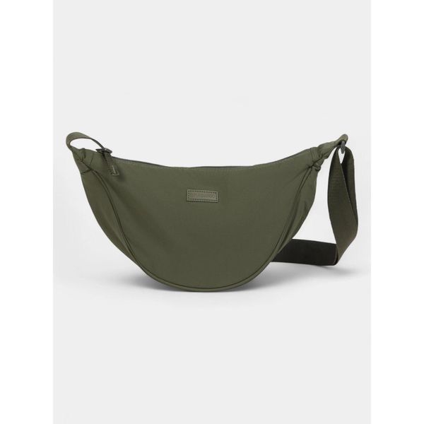 Torba Fundango Alix Multi Purpose. Zielone torebki klasyczne damskie Fundango, bez wzorów, z materiału, bez dodatków. Za 159.90 zł.